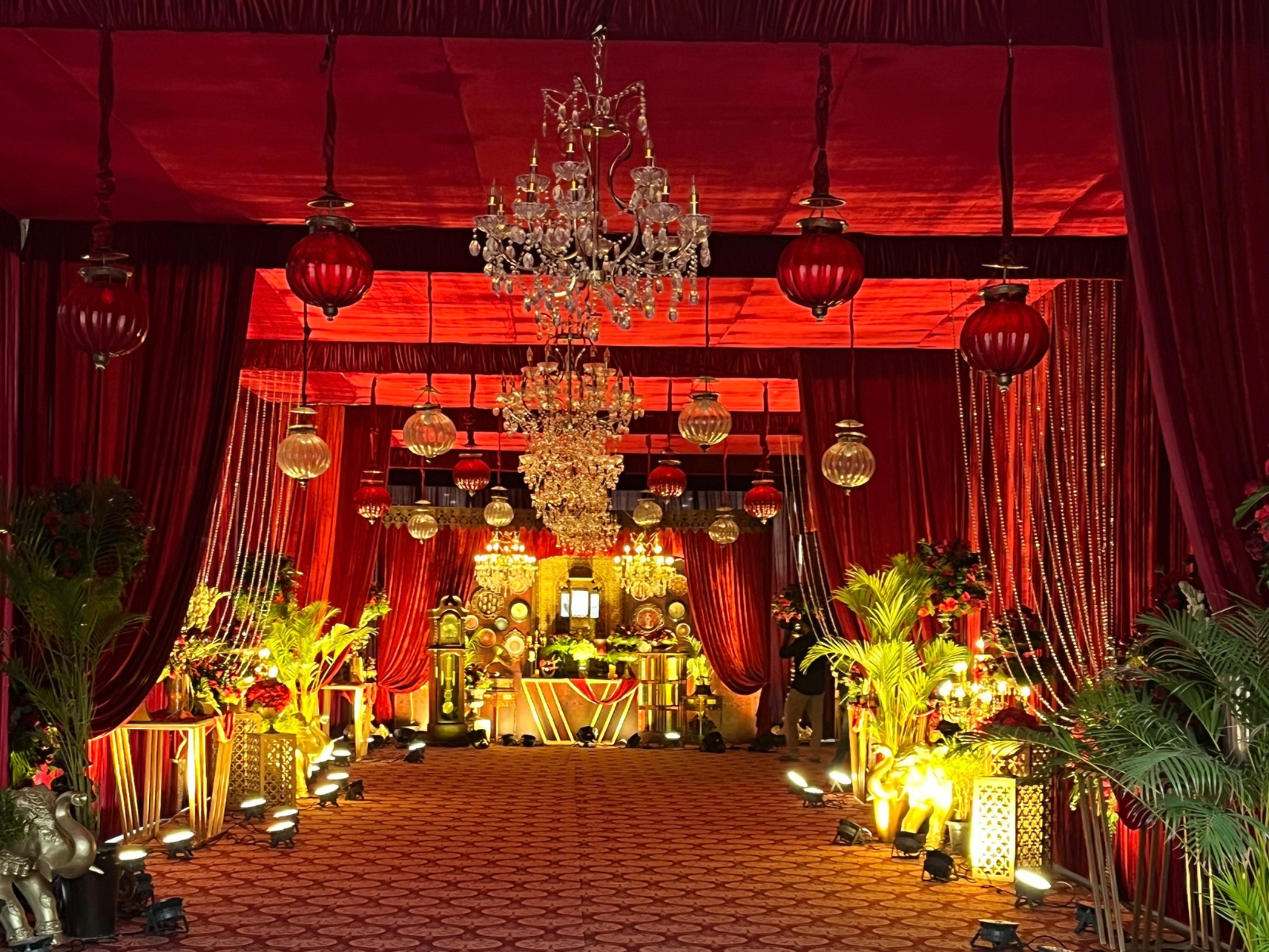 Illuminated Entrance gallery image 2